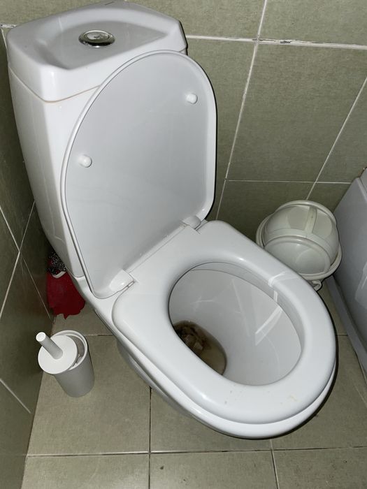 Продам унитаз б/у