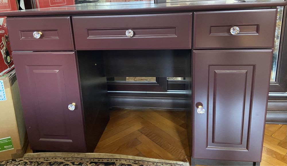 Comoda machiaj/ birou