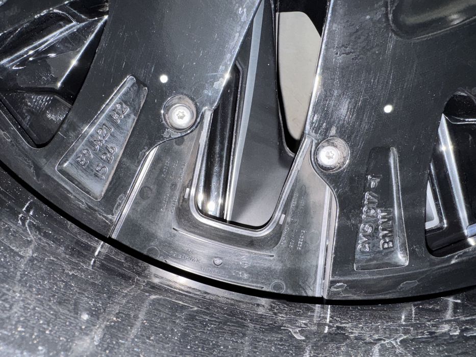Jante Originale BMW M packet R21 Seria7 G70 echipate iarna noi 2025