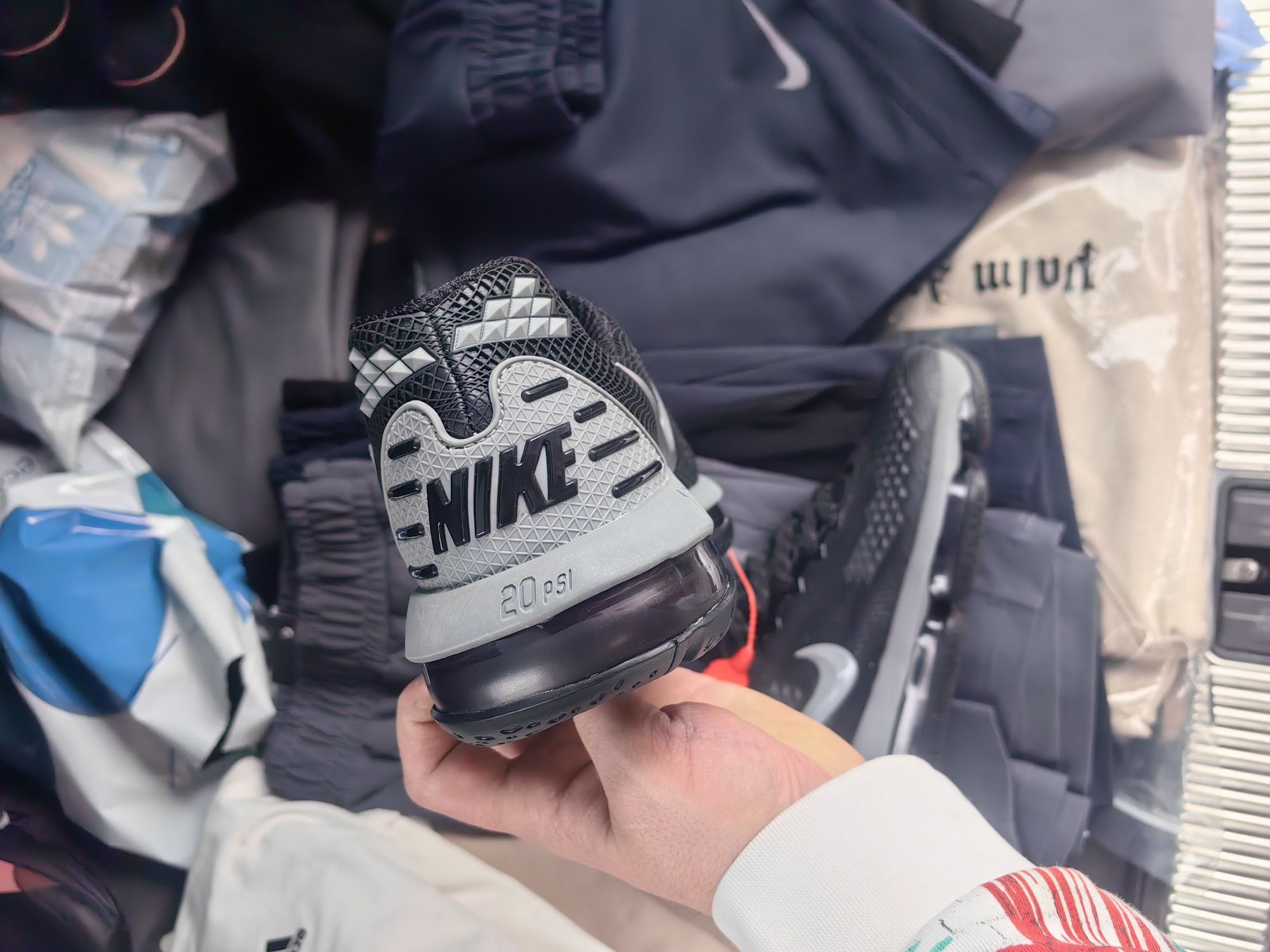 Мъжки маратонки Nike air max последен номер 40 25см