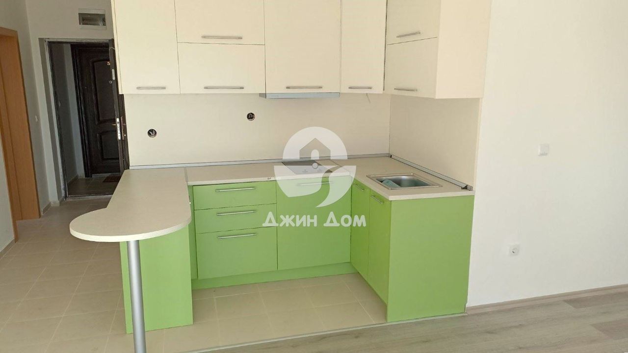 Продава се Двустаен апартамент в с. Кошарица, Област Бургас - 68 кв.м за 659 €/кв.м - Снимка #1