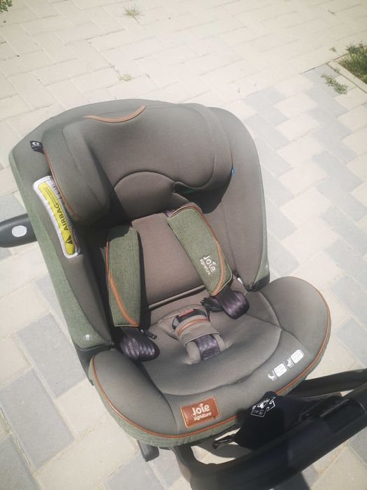 Scaun auto rotativ evolutiv Joie 360 grow signature