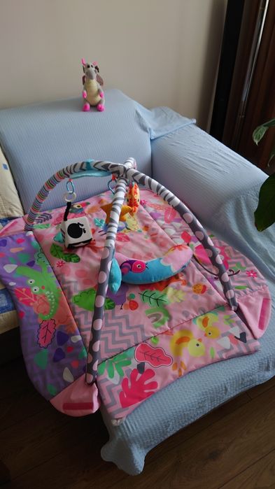 Активна гимнастика за бебе