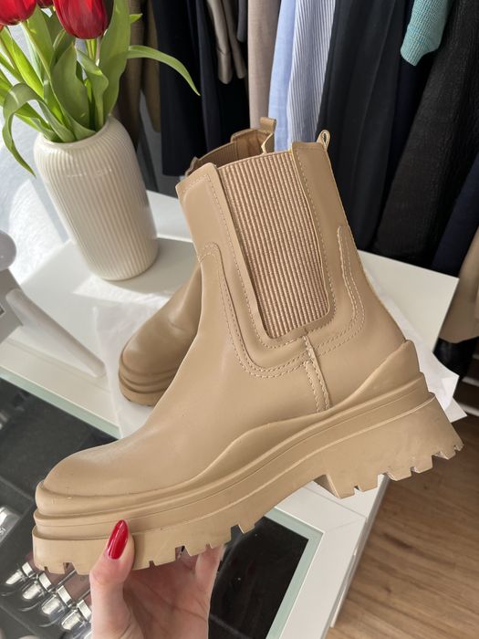 Дамски боти Stradivarius размер 40