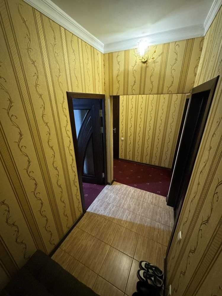 (К129412) Продается 2-х комнатная квартира в Шайхантахурском районе.