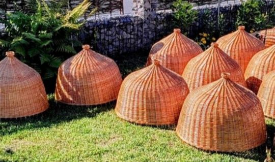 Abajuri si Decoratiune