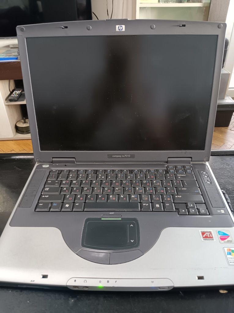 Лаптоп compag nx7010