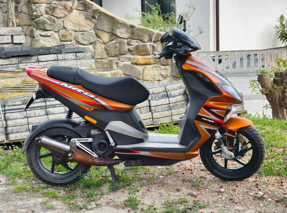 Piaggio nrg mc4 2011 carburație , răcire aer.