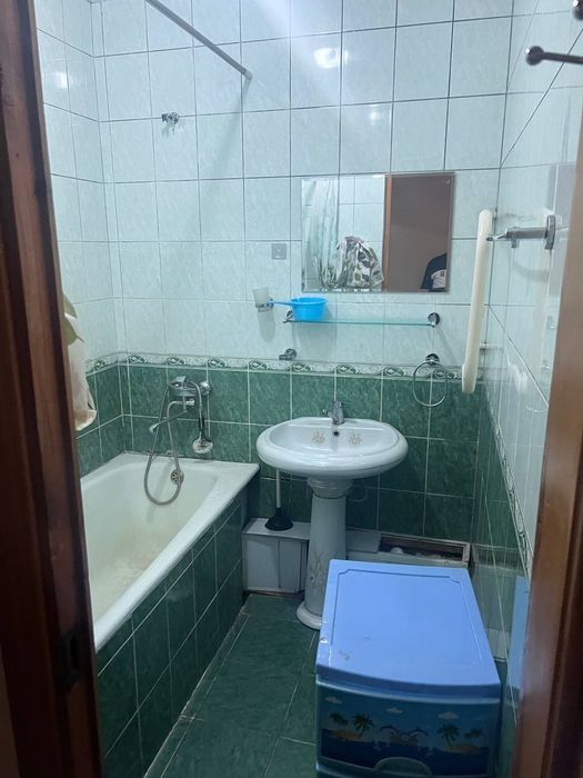 Юнусабад-17 4/1/5 пустая на долгий срок