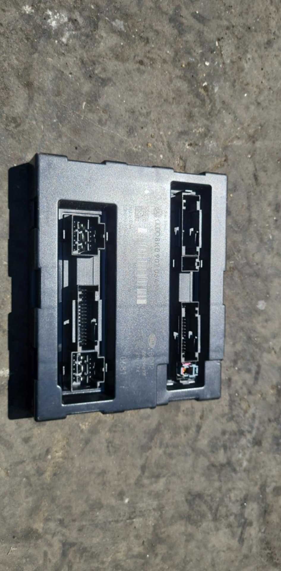 Modul Confort Audi A4 B8, cod: 8K0907064M, 8K0 907 064 M