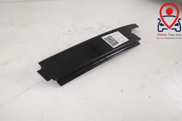 Ornament Stalp B Usa Stanga Spate Original In Stare Buna Land Rover  R