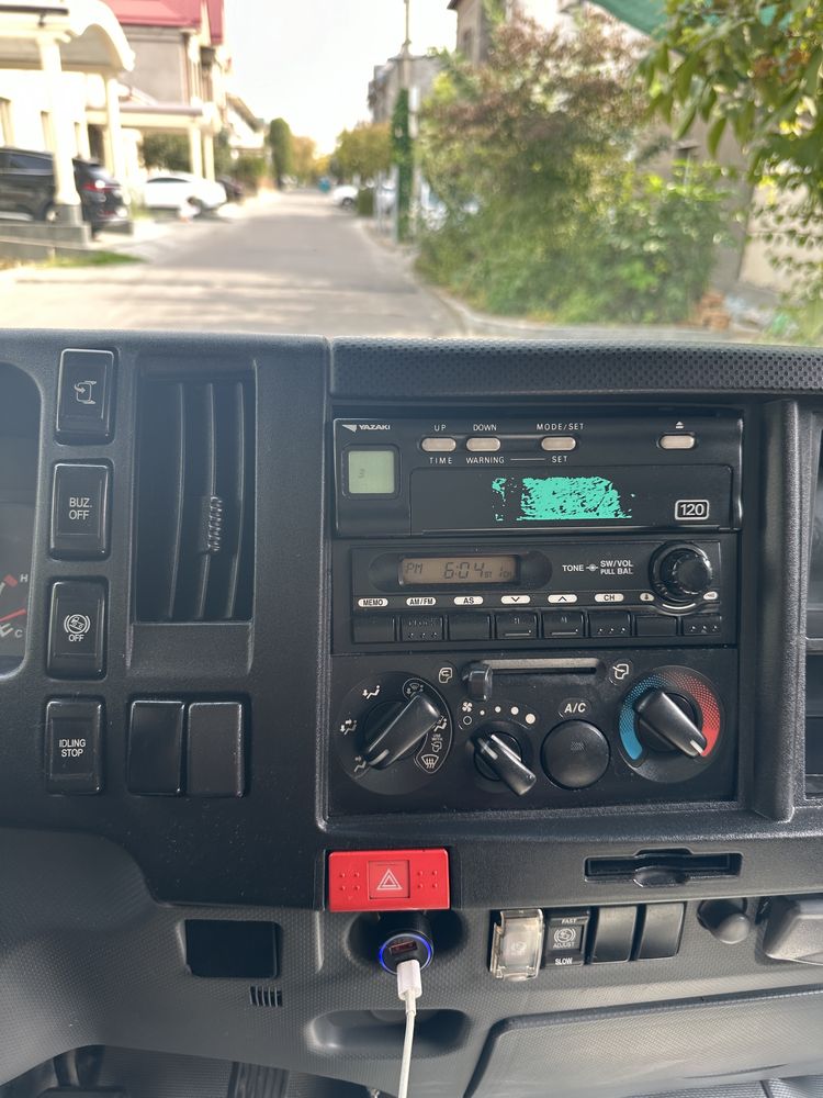 Isuzu samasval sotiladi