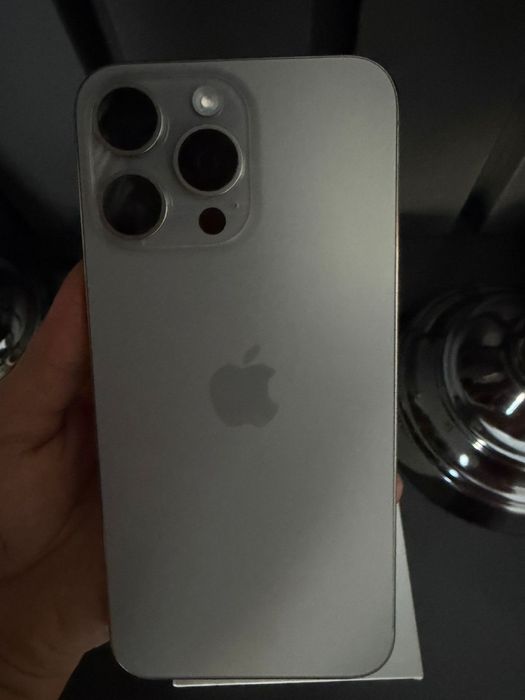 Apple iPhone 15 Pro Max память 256ГБ,обмена нет