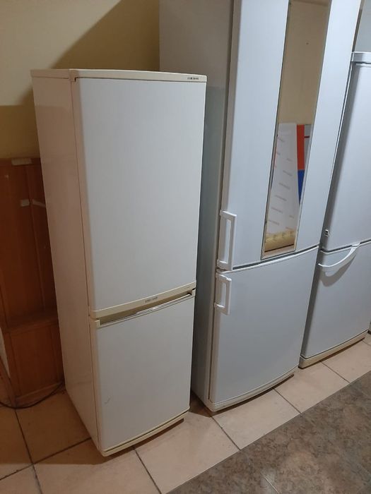 Холодильник Samsung .  Гарантия.  Доставка.