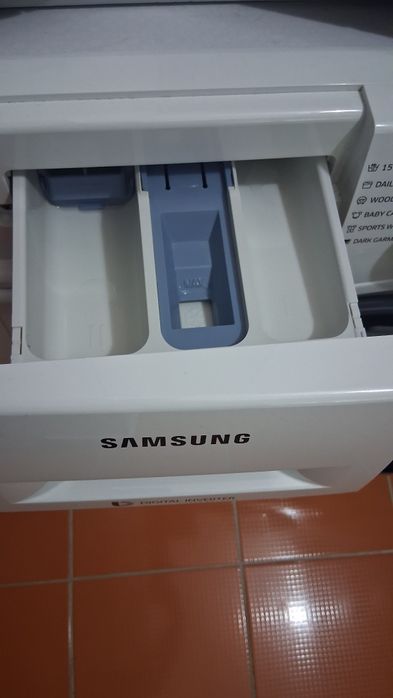 Mașină de Spălat Rufe ca Nouă Samsung