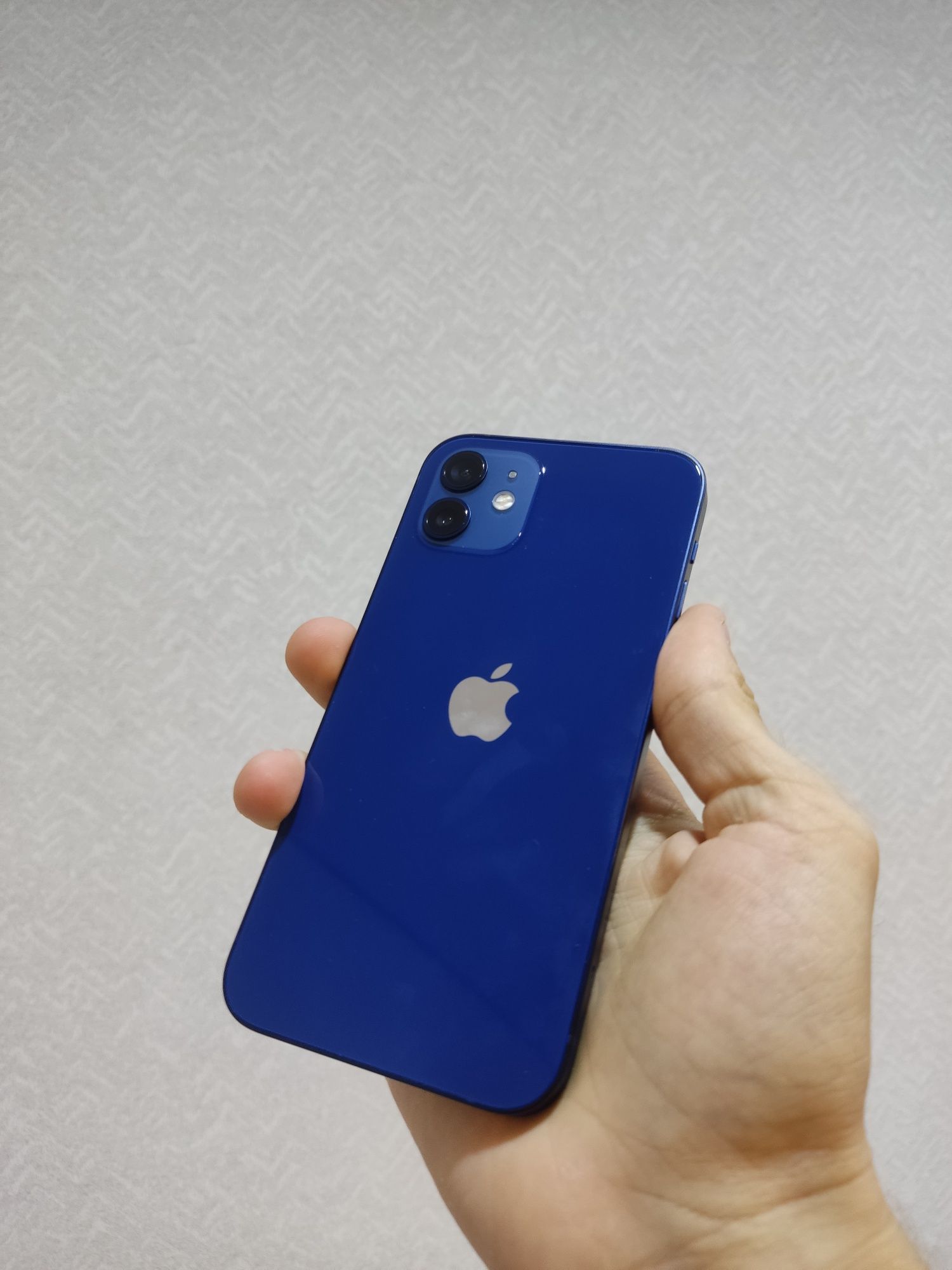 iPhone 12 / АКБ 87%