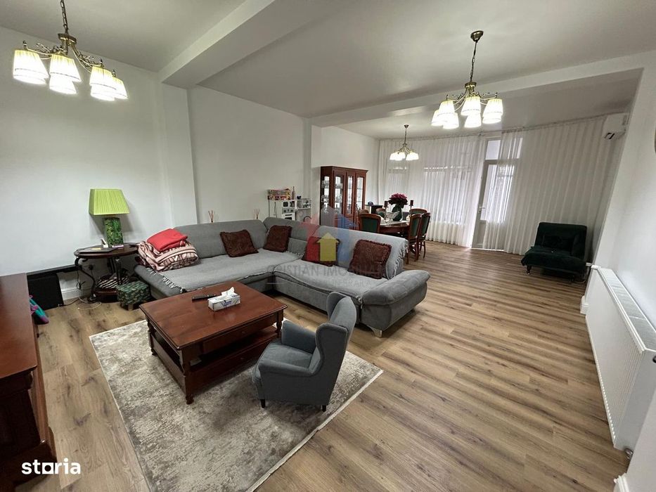 Impecabila Vila P+M central 250 mp utili mobilata si utilata