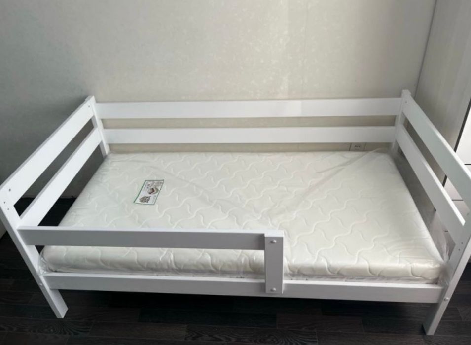 Продам детскую кровать