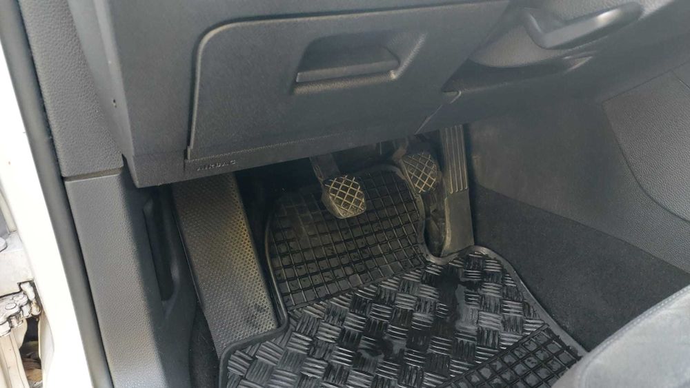 Volkswagen Golf 6 BiFuel 1.6 2012