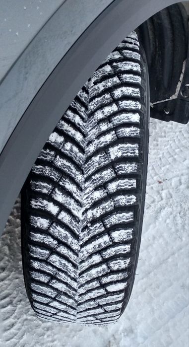 Шины зимние MICHELIN 225/60/18