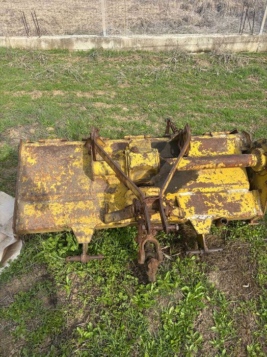 Фреза за малък трактор 1,2м