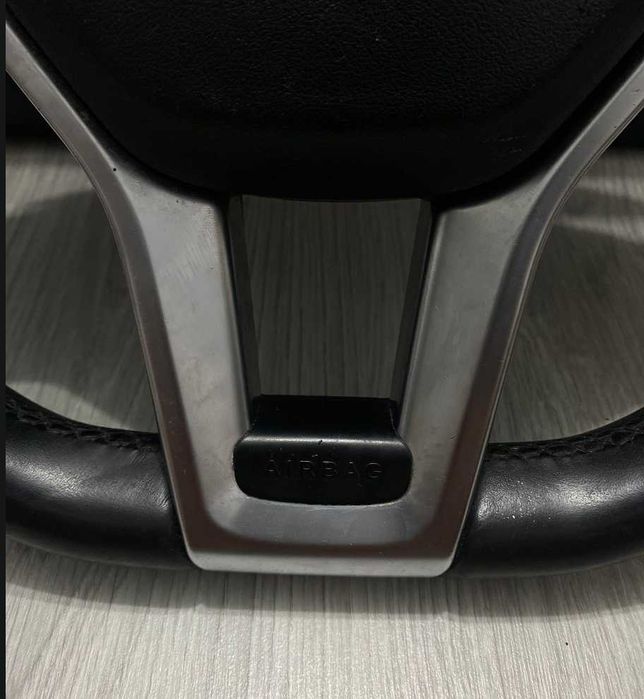 Volan cu padele Mercedes W204 W212 W207 W218 AMG