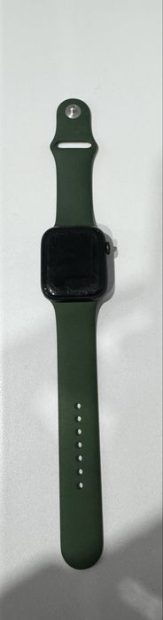 Продам Apple Watch 7 поколения на 45 мм,