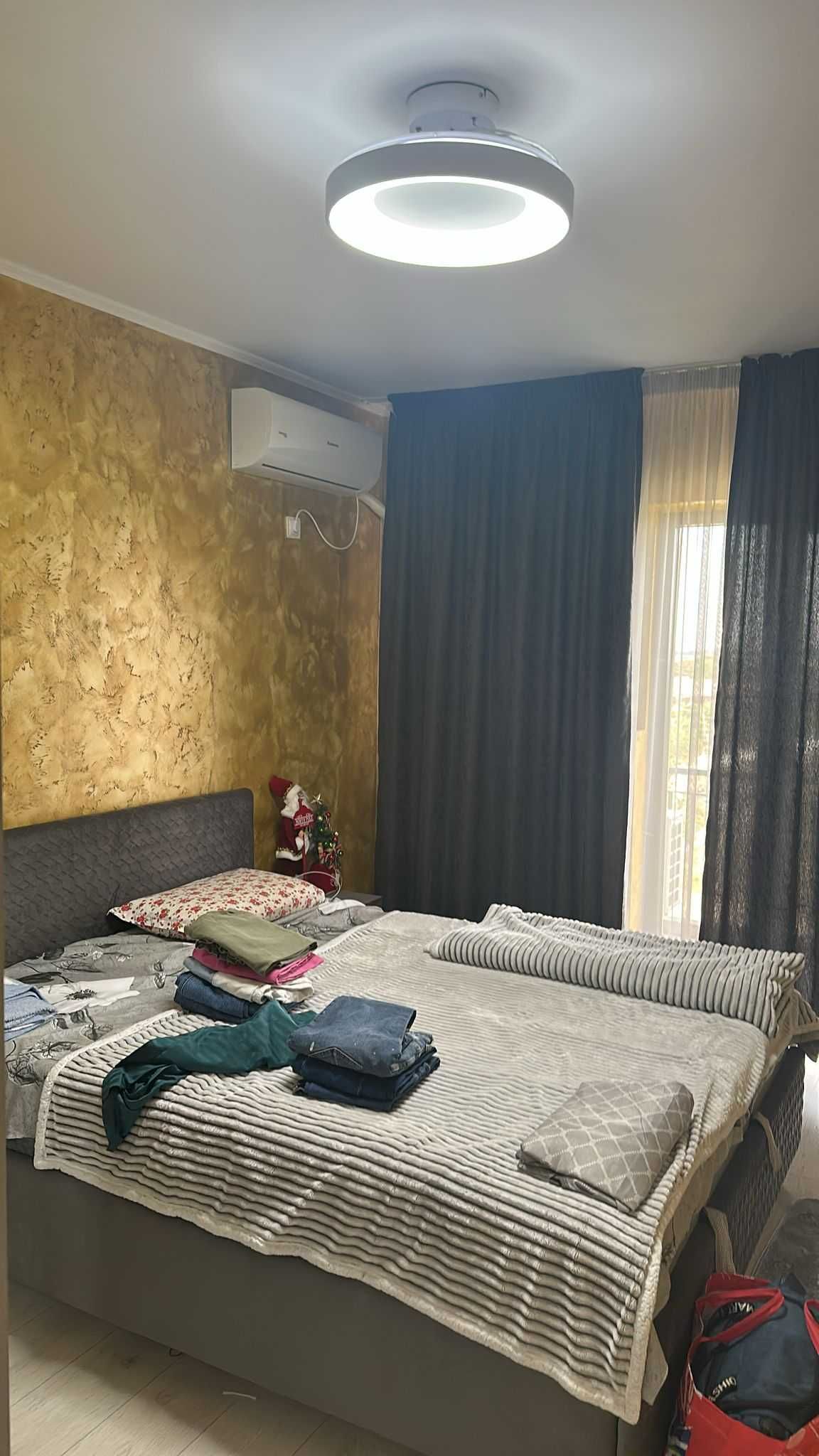 DE ÎNCHIRIAT - Apartament 3 camere, mobilat, parcare Sector 5. 450€