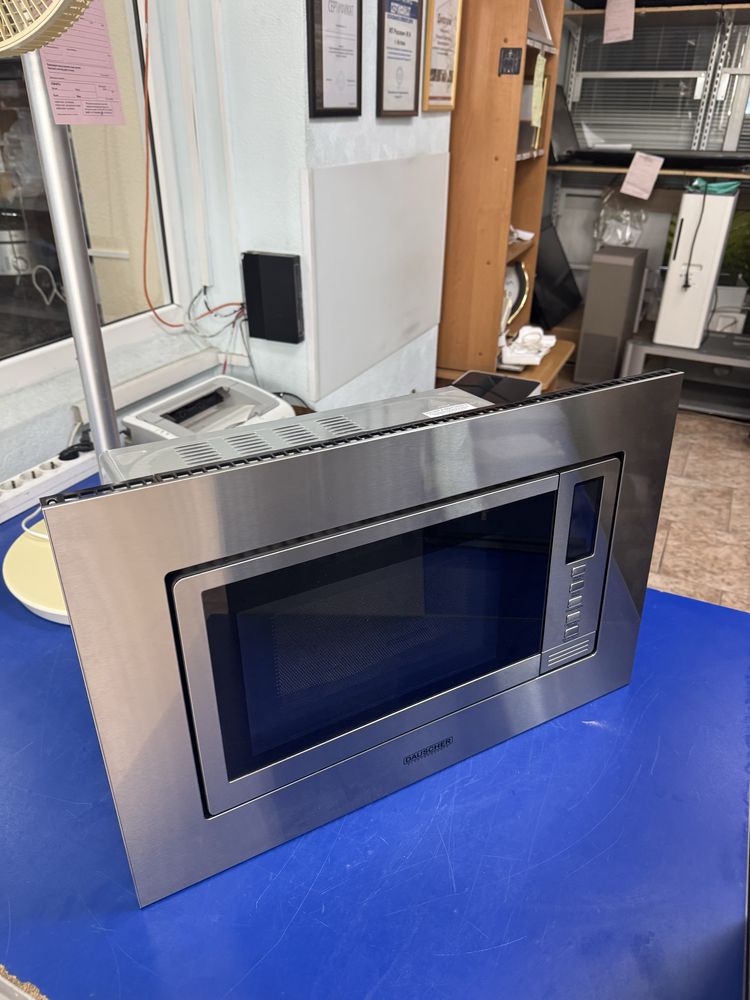 Продам микроволновку Dauscher