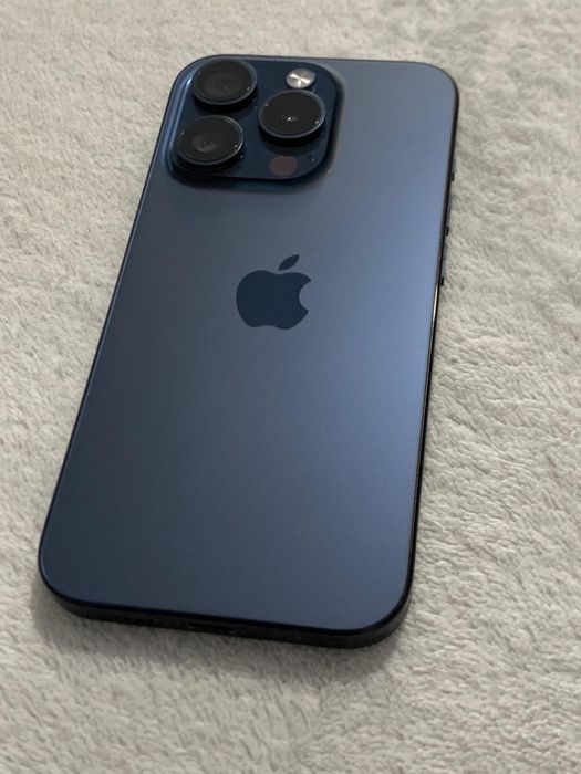 Iphone 15pro 256gb blue titanium