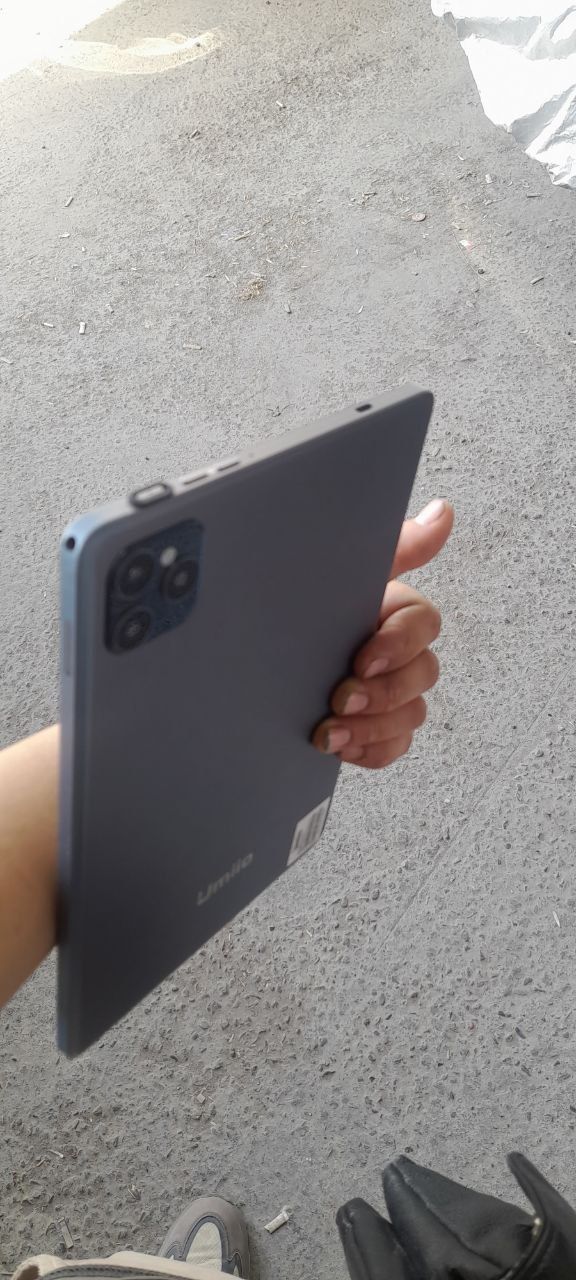 Planshet A10 PRO sotiladi