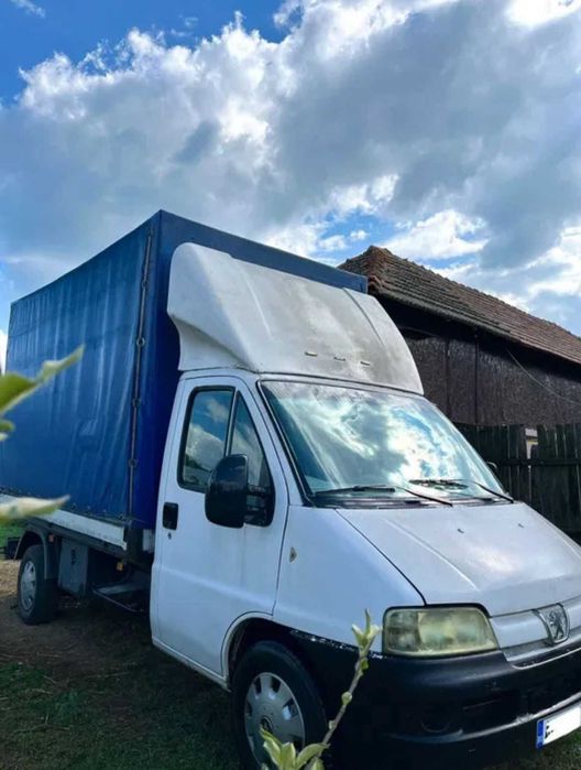 Vând Peugeot Boxer- Autoutilitară