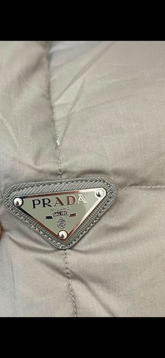 Prada яке , размер Л , носено веднъж