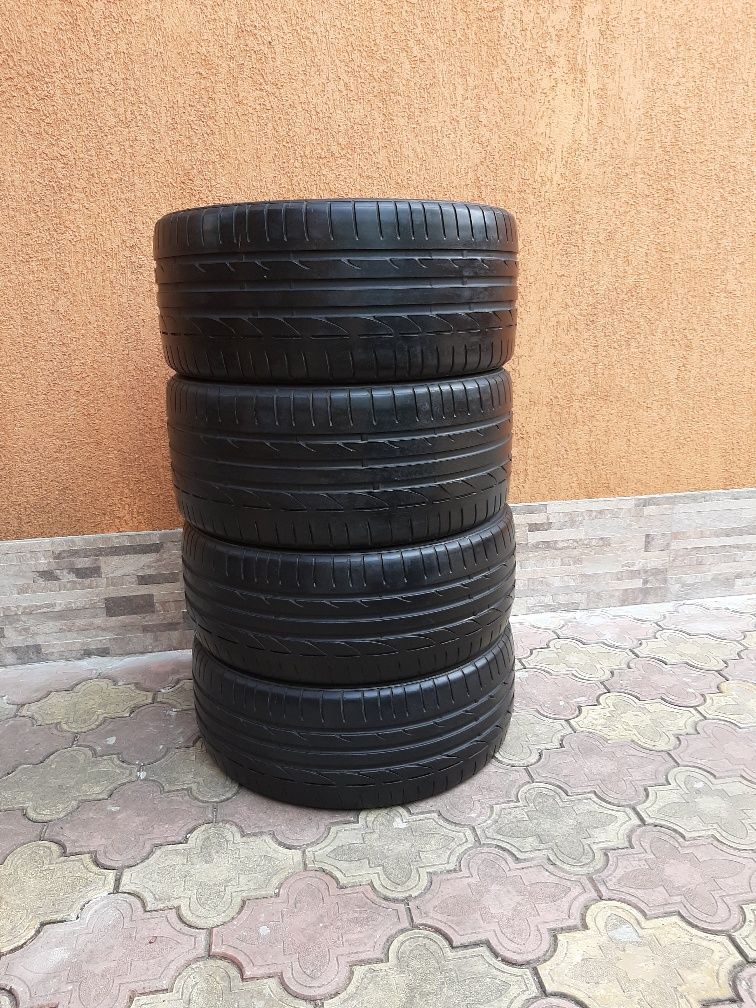 245/ 35/ 18. Anvelope vara Bridgestone premium