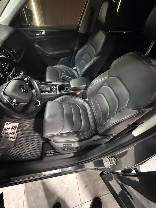 Продется Skoda kodiaq год выпуска 2021, пробег 117000, не битая,