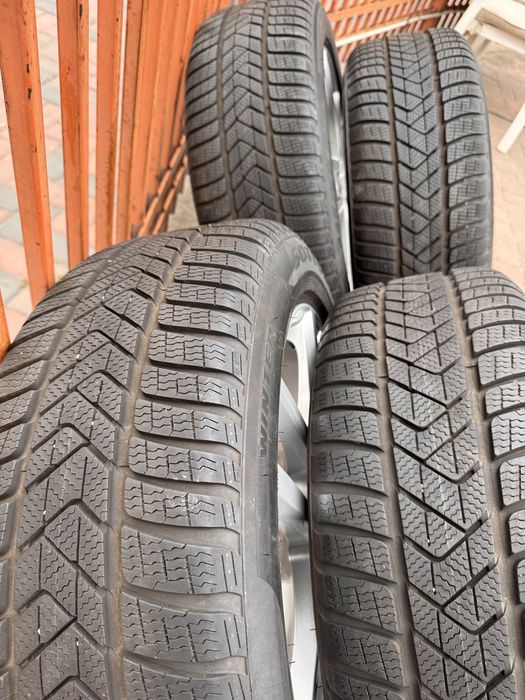 Jante /Roti iarna 245/50 R19 Bmw X3 G01 X4 G02 8mm Dot 2024