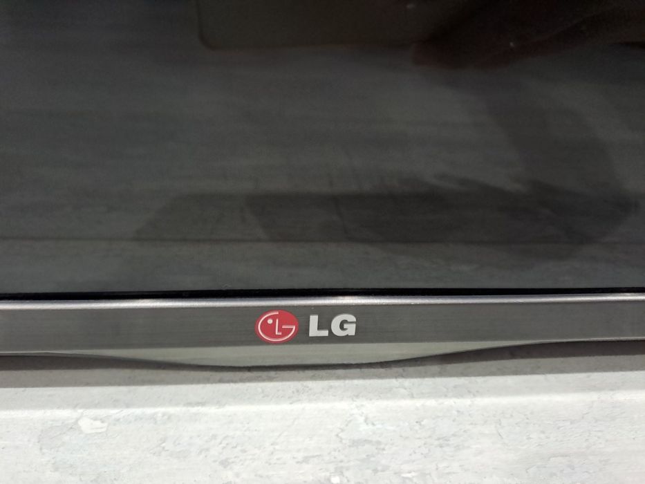 Телевизор LG 55*