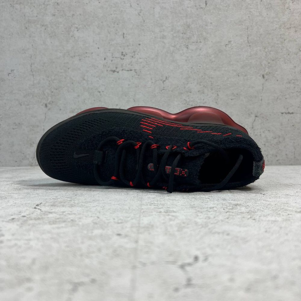 Nike Scorpion Black/Red- 40/41/42/43/44/45/46