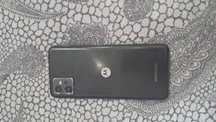 vând telefoane Motorola g32
