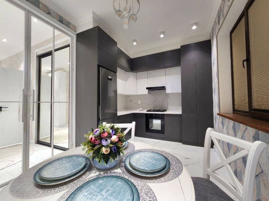 Сдаю свою квартиру . Квартира на Яккасарайском районе.