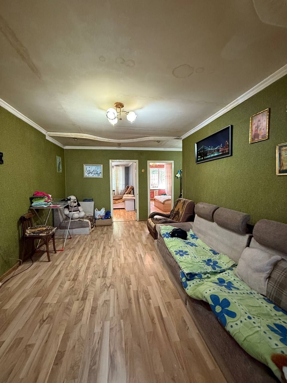 Продажа квартиры 

Шайхантаурский район 
3/4/5. Балкон 2*6 метров
Сред