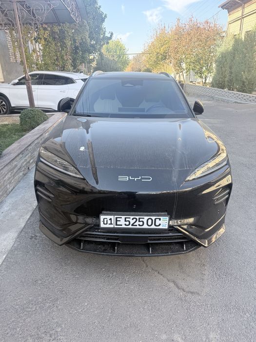 BYD champion Full 605 km