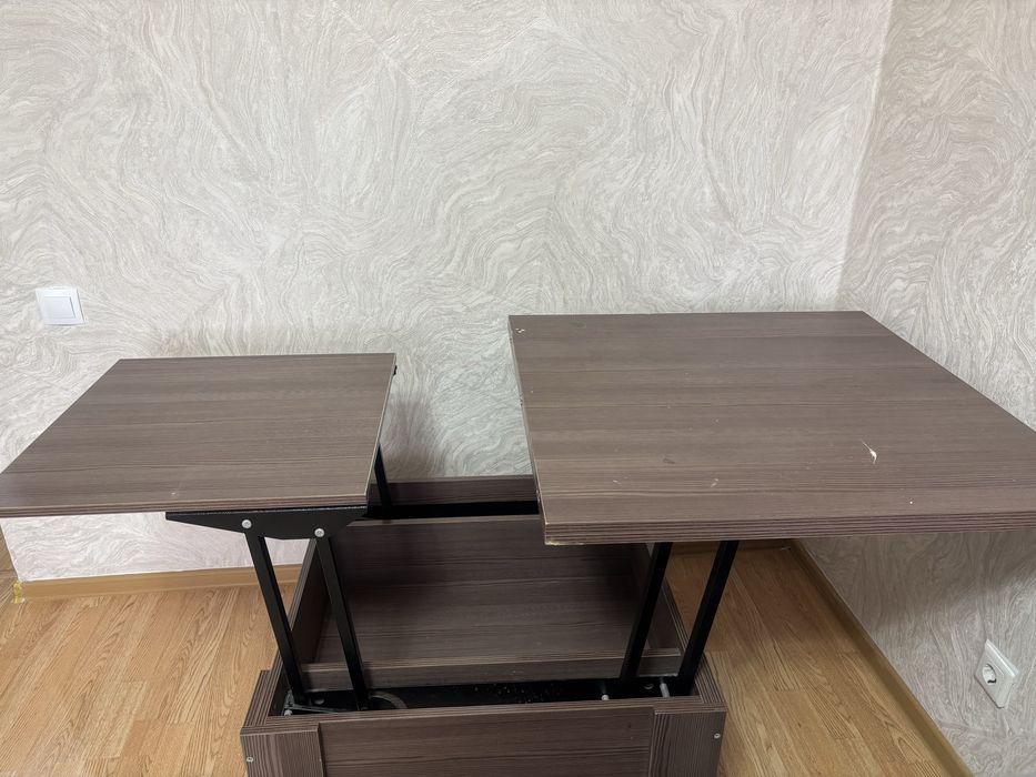 Продам стол