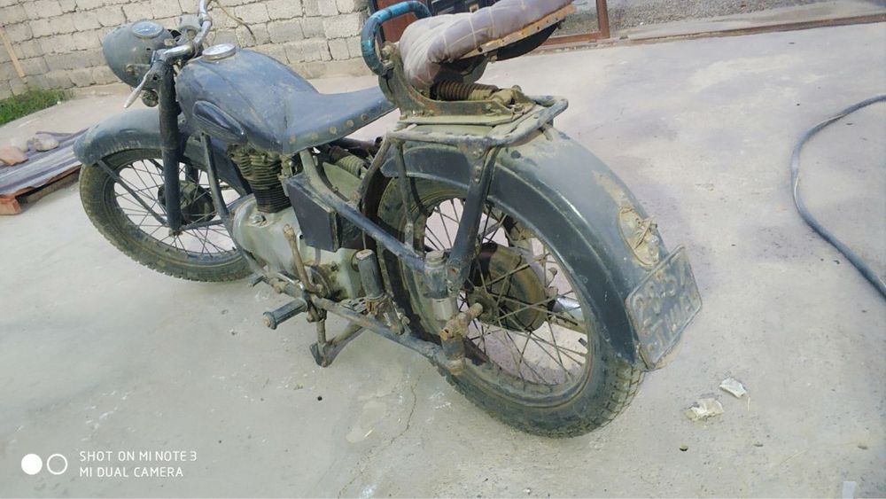 Продается мотоцикл симсон аво425