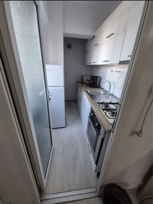 Inchiriez apartament 1 camera