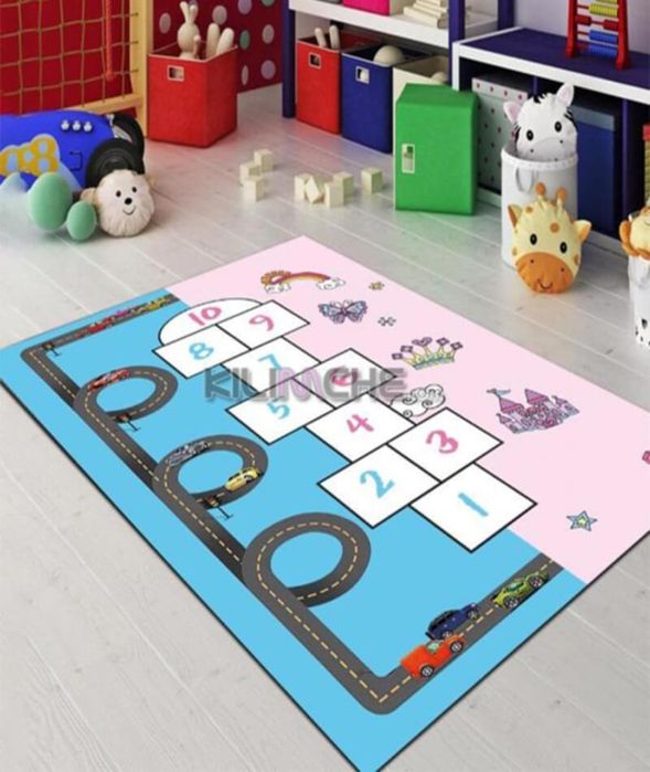 Детски килим 200/240 нов