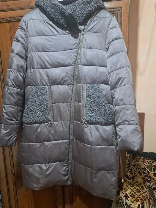 Очень тёплая куртка фирменная