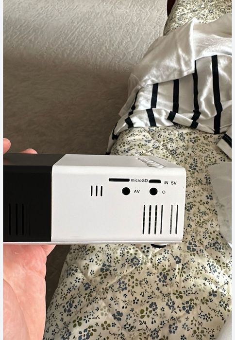 Video proiector led nou