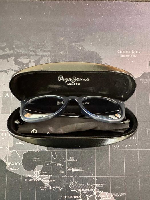 Ochelari de soare Pepe Jeans originali – unisex, noi, cu etui