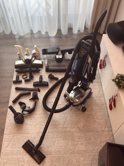 Kirby Avalir 2 с всички приставки + система за пране на килими